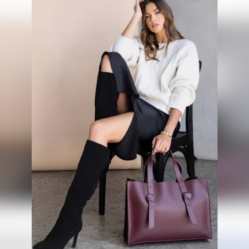 💖💖 NWT Rachel Zoe Tote Bag With Detachable Interior Pocket Burgundy